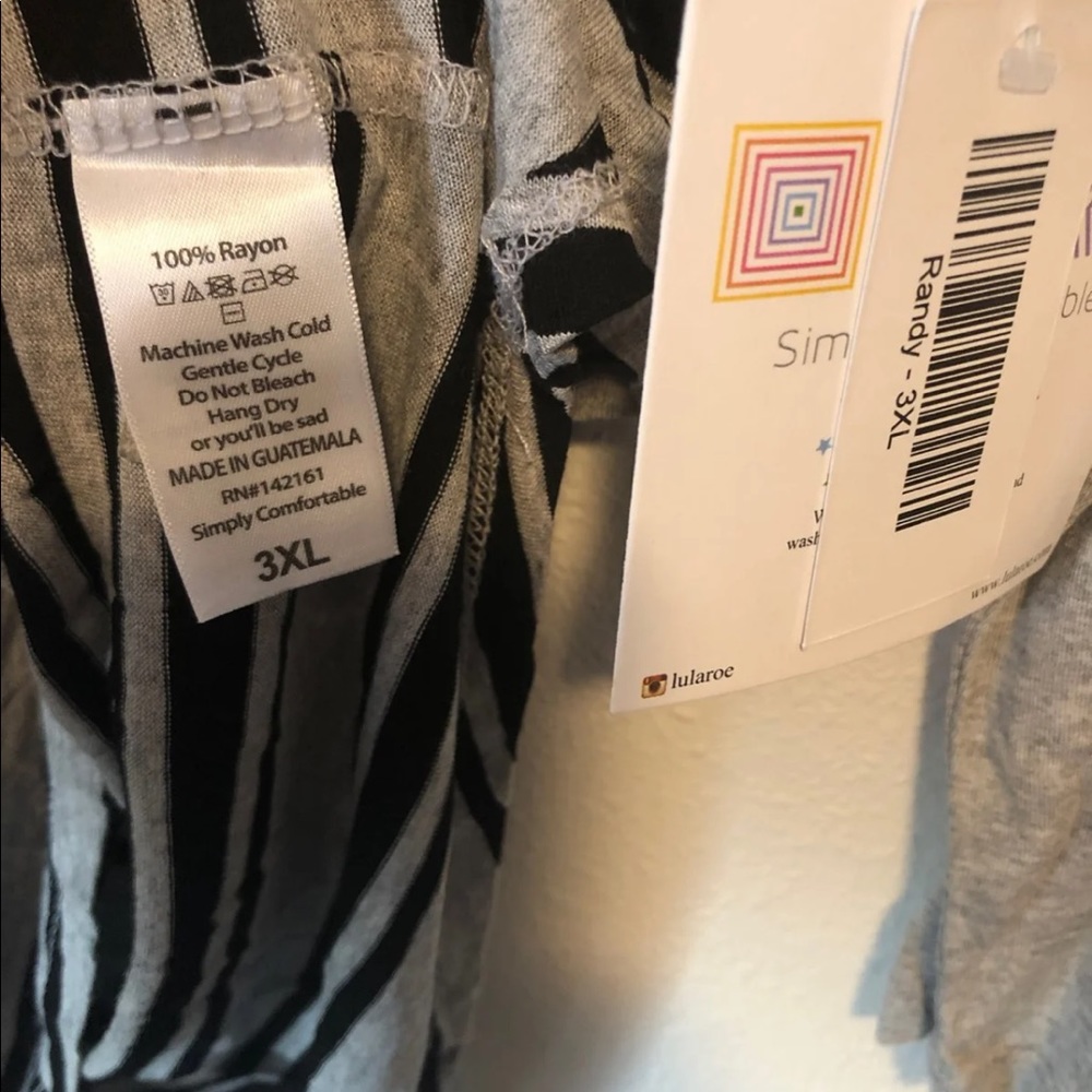 Lularoe Randy tee - Picture 4 of 5